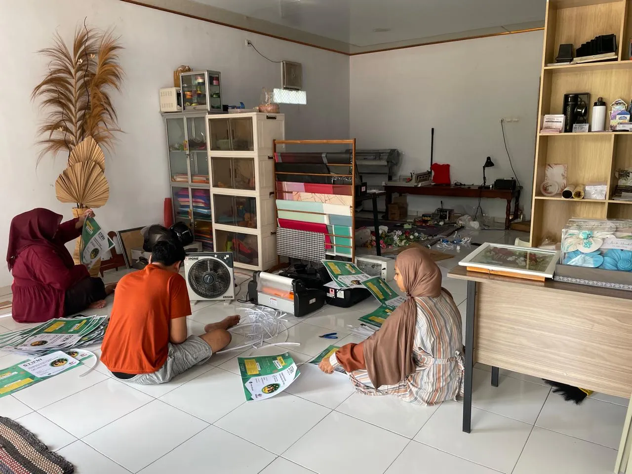 Foto proses produksi digital printing Tuban